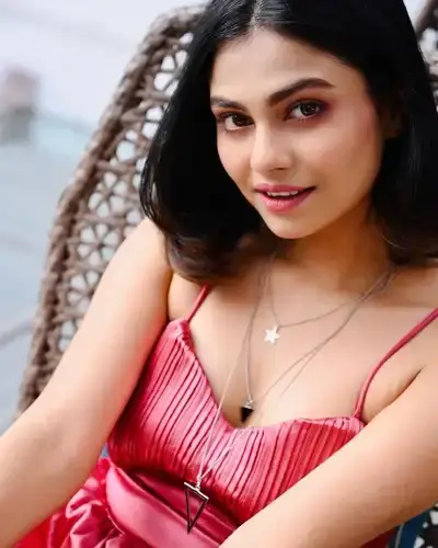 Call Girls Service in Pratapnagar